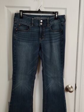 American Eagle Outfitters Women's Medium Blue Flare Jeans